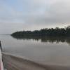 Paisagem de muita mata, água e ilhas no ferry entre Belém e Marajó - PA